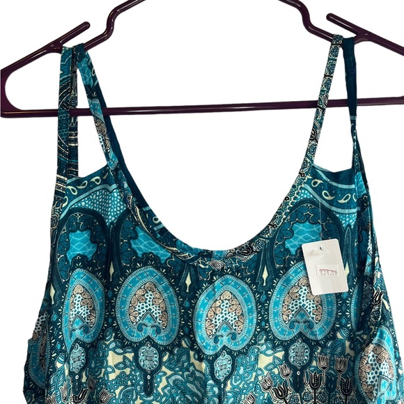Boutique Blue Print Tank - Picture 2 of 4